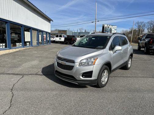 Silver Ice Metallic 2015 Chevrolet Trax LT