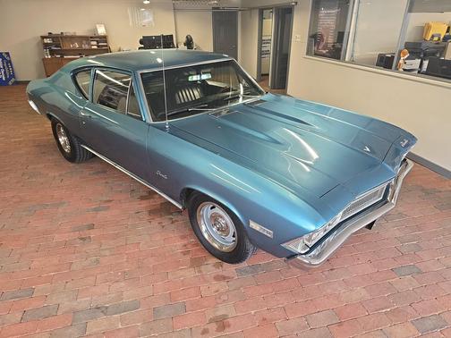 Blue 1968 Chevrolet Chevelle Base