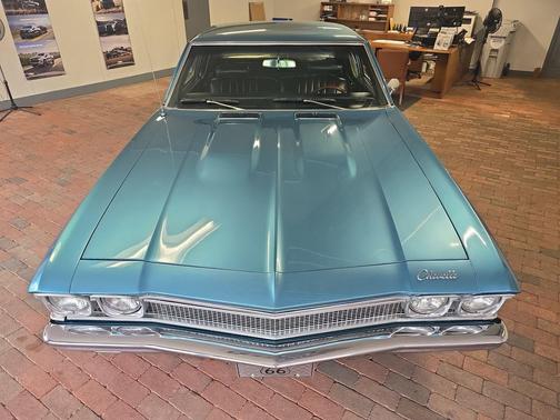 Blue 1968 Chevrolet Chevelle Base