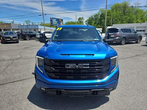 Dynamic Blue Metallic 2023 GMC Sierra 1500 Elevation
