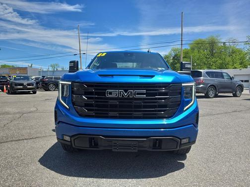 Dynamic Blue Metallic 2023 GMC Sierra 1500 Elevation