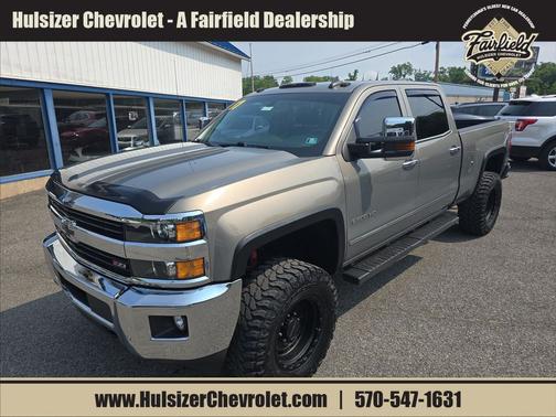 Pepperdust Metallic 2017 Chevrolet Silverado 2500 LTZ