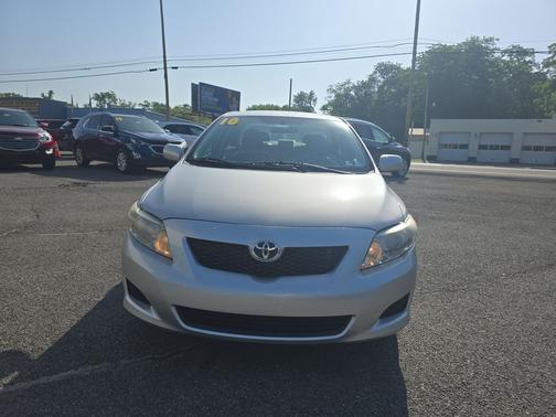 Classic Silver Metallic 2010 Toyota Corolla LE