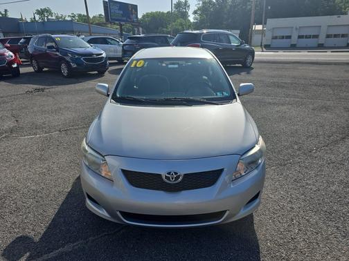 Classic Silver Metallic 2010 Toyota Corolla LE