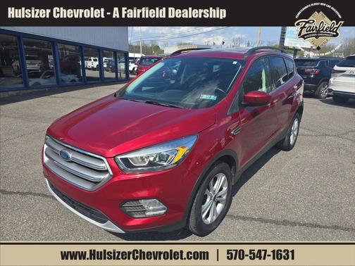 Maroon 2017 Ford Escape SE