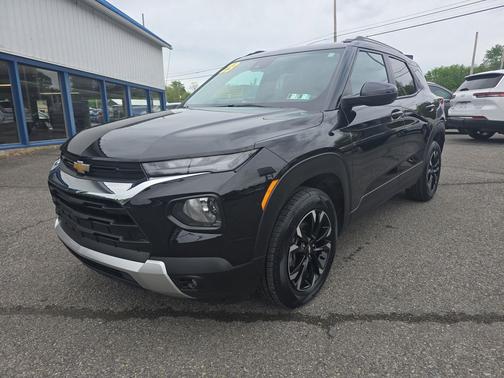 Mosaic Black Metallic 2023 Chevrolet Trailblazer LT