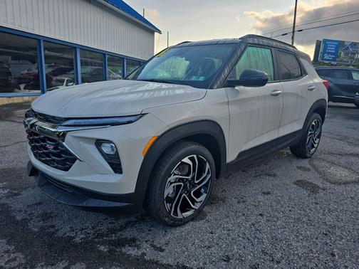 White Sands 2026 Chevrolet Trailblazer RS