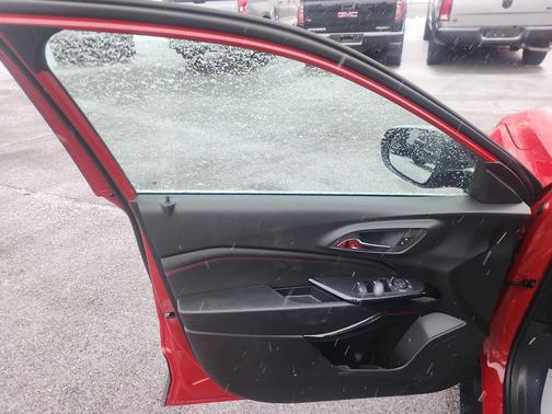 2026 Chevrolet Trax FWD 2RS