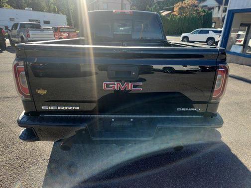 2017 GMC Sierra 1500 Denali