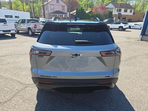 Sterling Gray Metallic 2026 Chevrolet Equinox AWD RS