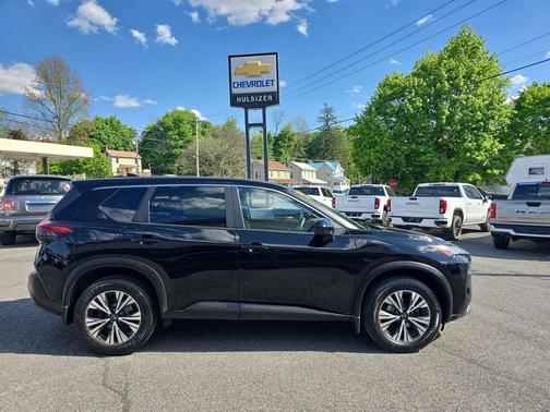 Super Black 2023 Nissan Rogue SV