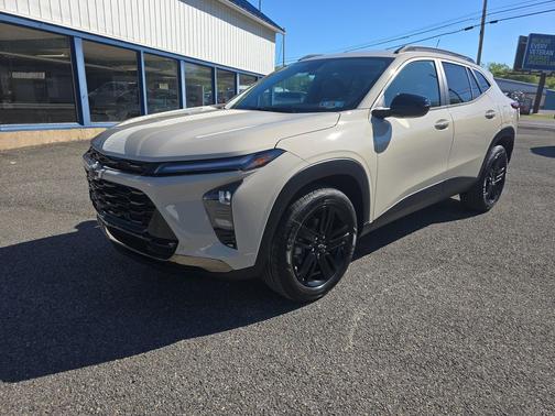 White Sands 2026 Chevrolet Trax FWD ACTIV