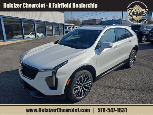 Crystal White Tricoat 2024 Cadillac XT4 Sport