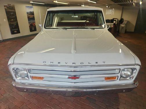 1967 Chevrolet C10/K10 Base