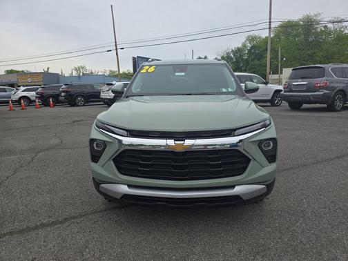 Cacti Green 2026 Chevrolet Trailblazer LT