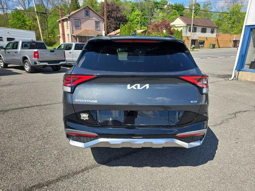 Gravity Gray 2024 Kia Sportage Hybrid SX-Prestige