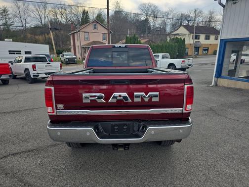 Delmonico Red Pearlcoat 2017 RAM 2500 Limited Crew Cab 4x4 6'4' Box