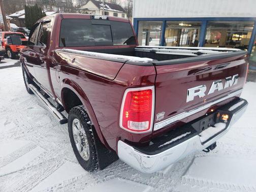 2017 RAM 2500 Limited Crew Cab 4x4 6'4' Box