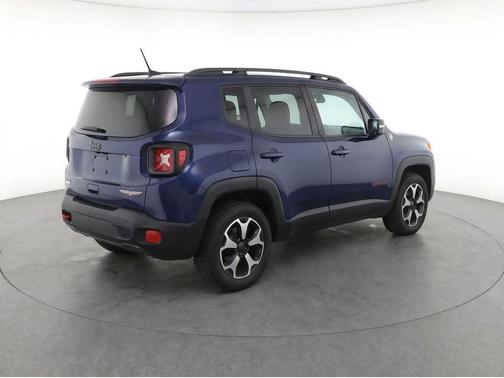 Slate Blue Pearlcoat 2021 Jeep Renegade Trailhawk