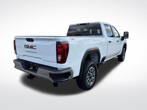 Summit White 2026 GMC Sierra 3500 Pro