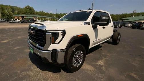 2025 GMC Sierra 3500 Pro