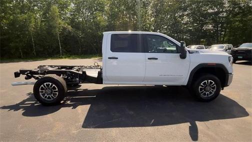 2025 GMC Sierra 3500 Pro