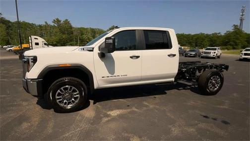 2025 GMC Sierra 3500 Pro