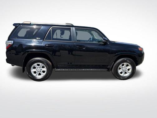 Midnight Black Metallic 2020 Toyota 4Runner SR5 Premium
