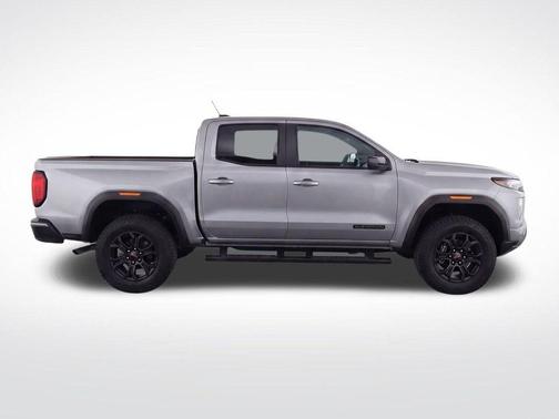 Sterling 2025 GMC Canyon Elevation