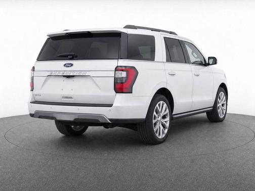 White Platinum Clearcoat Metallic 2018 Ford Expedition Max Limited
