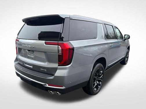 Sterling 2026 GMC Yukon XL Denali