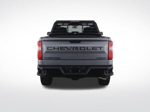 Slate Gray Metallic 2024 Chevrolet Silverado 1500 Custom Trail Boss