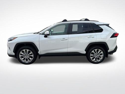 Wind Chill Pearl 2025 Toyota RAV4 XLE Premium
