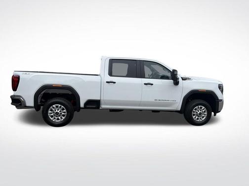 Summit White 2026 GMC Sierra 2500 Pro