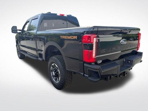 Black Metallic 2023 Ford F-250 Lariat