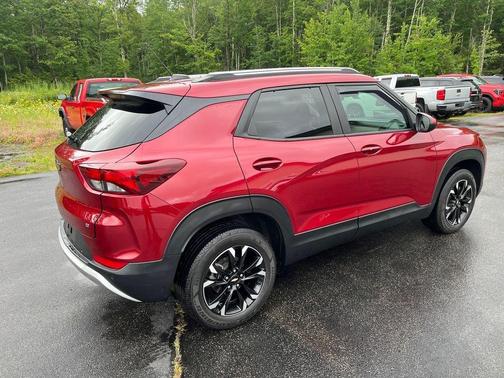 Scarlet Red Metallic 2021 Chevrolet Trailblazer LT