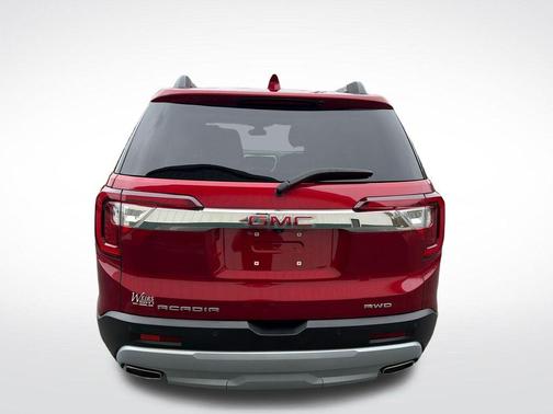 Volcanic Red 2023 GMC Acadia SLT