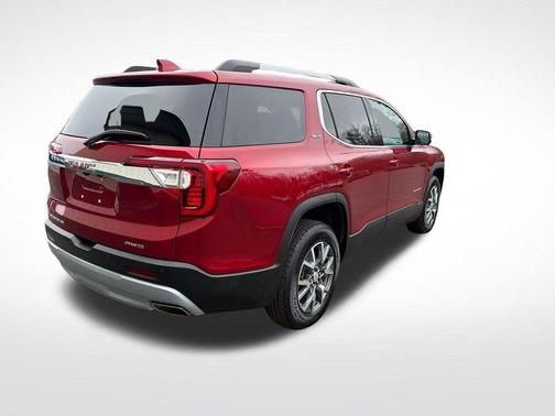 Volcanic Red 2023 GMC Acadia SLT