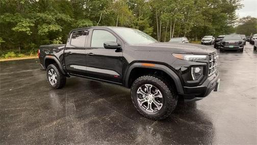 2024 GMC Canyon AT4