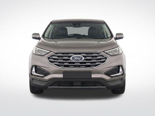 Stone Gray Metallic 2019 Ford Edge Titanium