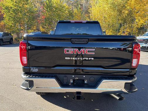 Onyx Black 2026 GMC Sierra 3500 Pro