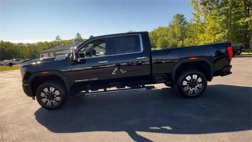 2025 GMC Sierra 3500 Denali