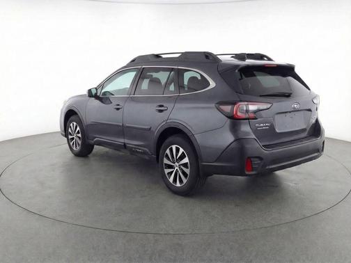 Magnetite Gray Metallic 2022 Subaru Outback Premium