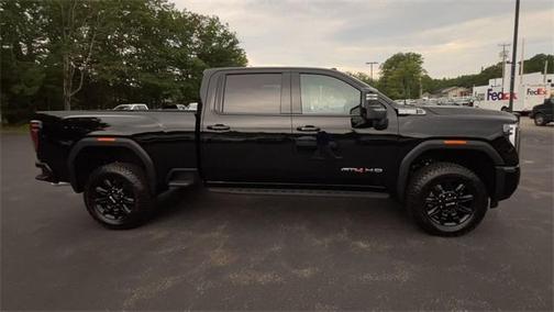 2025 GMC Sierra 3500 AT4