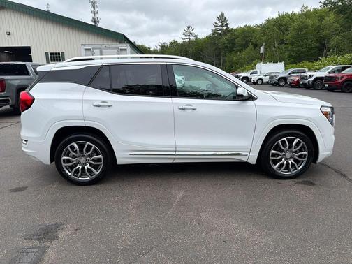 Summit White 2024 GMC Terrain Denali