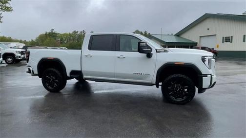 2025 GMC Sierra 2500 AT4