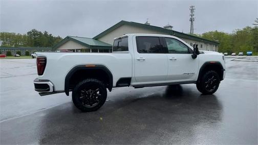 2025 GMC Sierra 2500 AT4