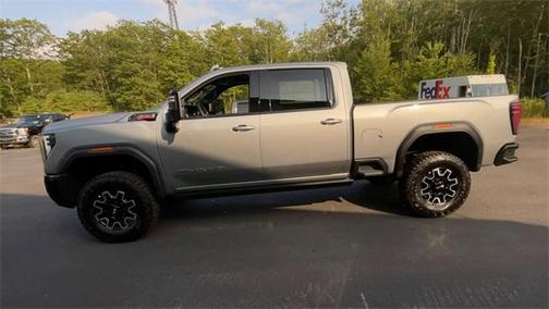 2025 GMC Sierra 2500 AT4X