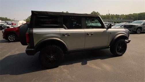 2021 Ford Bronco Base