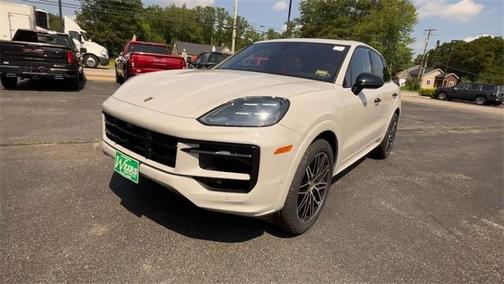 2024 Porsche Cayenne Base